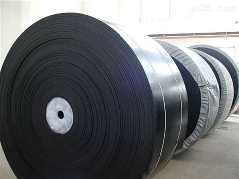 Băng tải cao su trơn